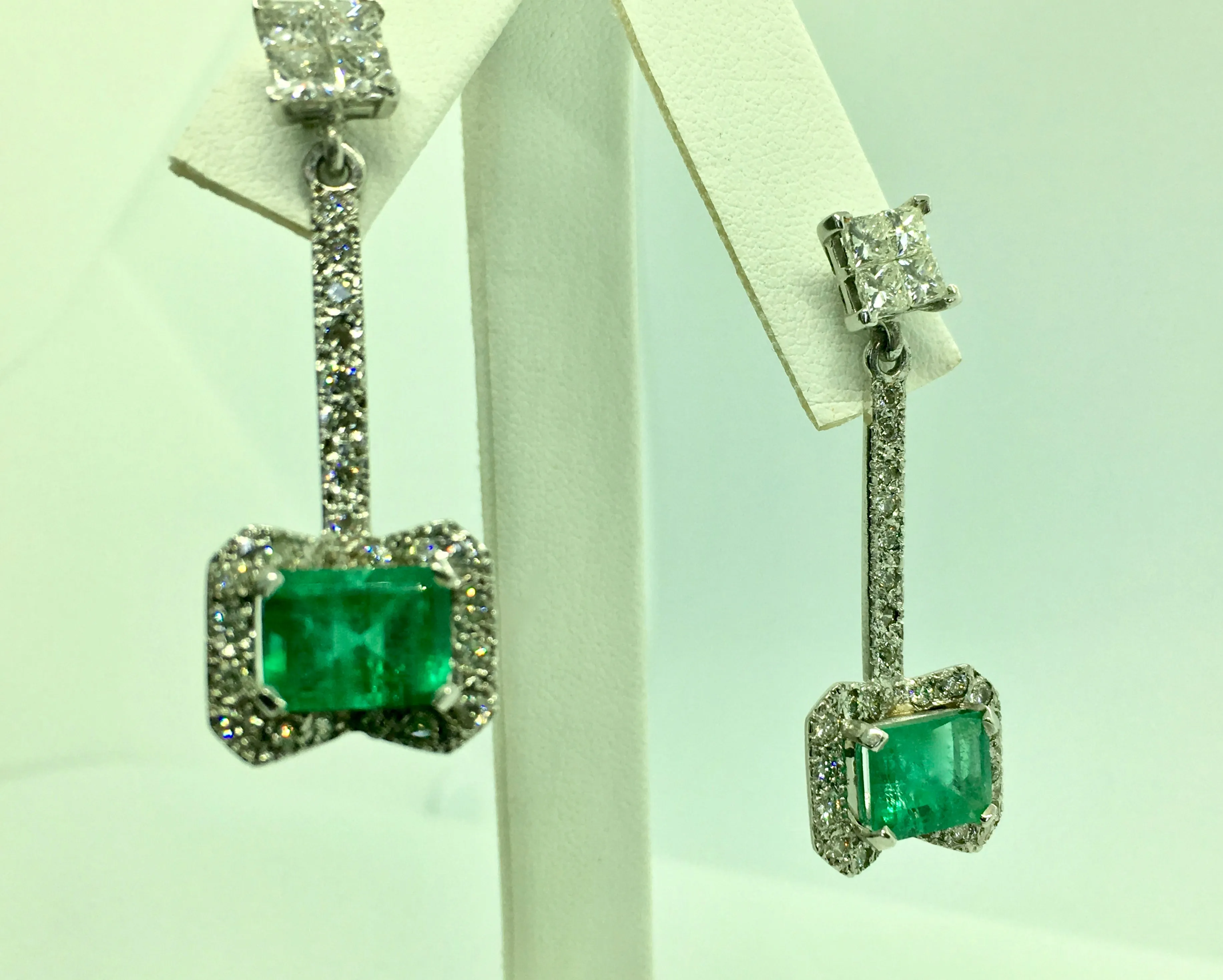 Midcentury Style Emerald and Diamond Drop Earrings 18K