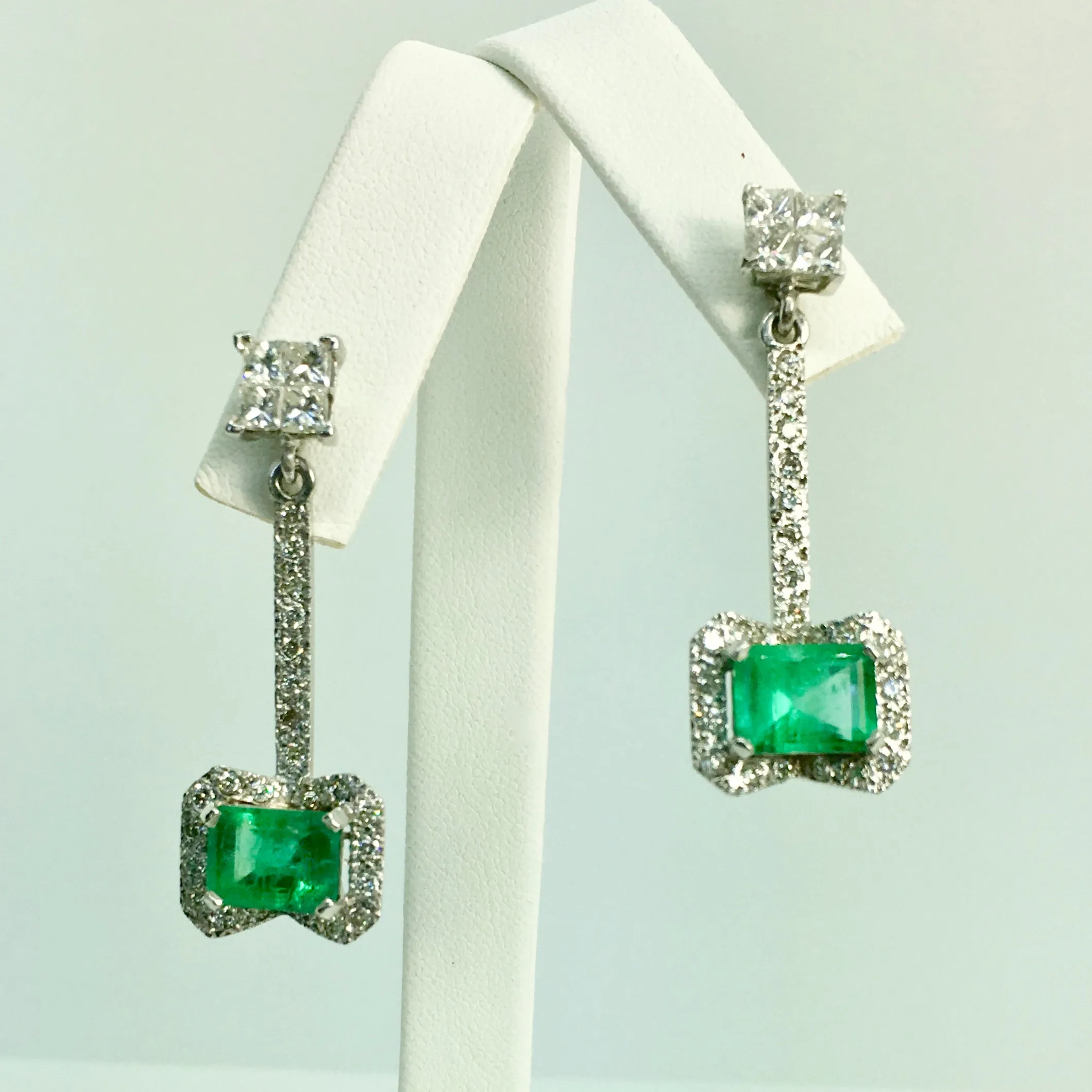 Midcentury Style Emerald and Diamond Drop Earrings 18K