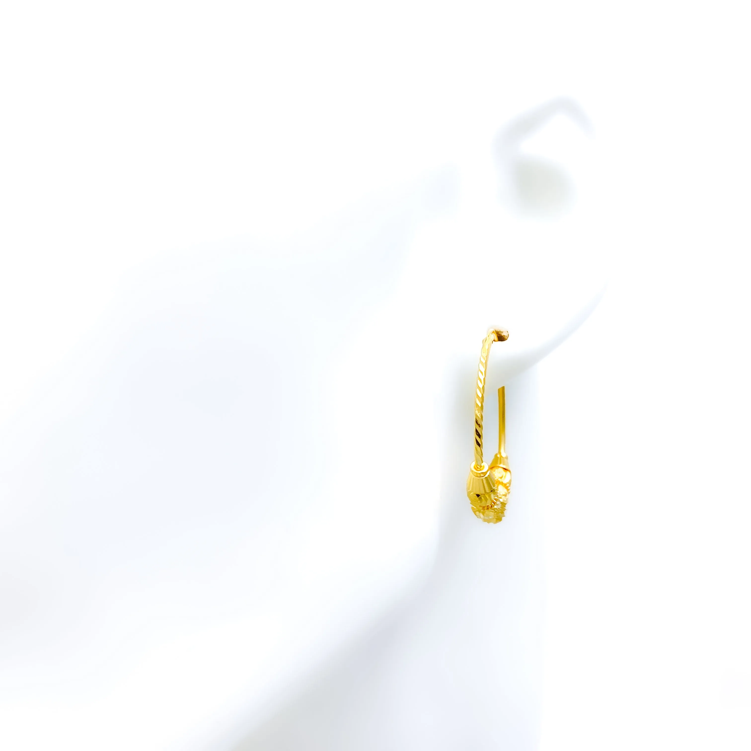 Minimalist Sleek 22k Gold Bali