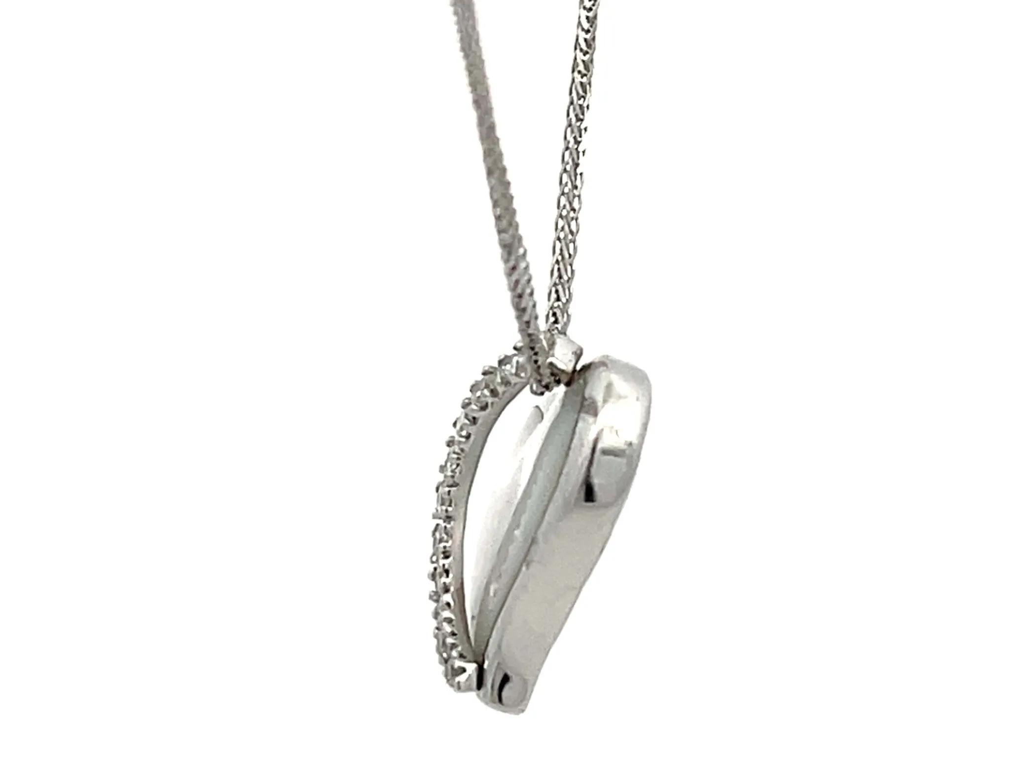 Na Hoku Diamond Heart Necklace in 14k White Gold