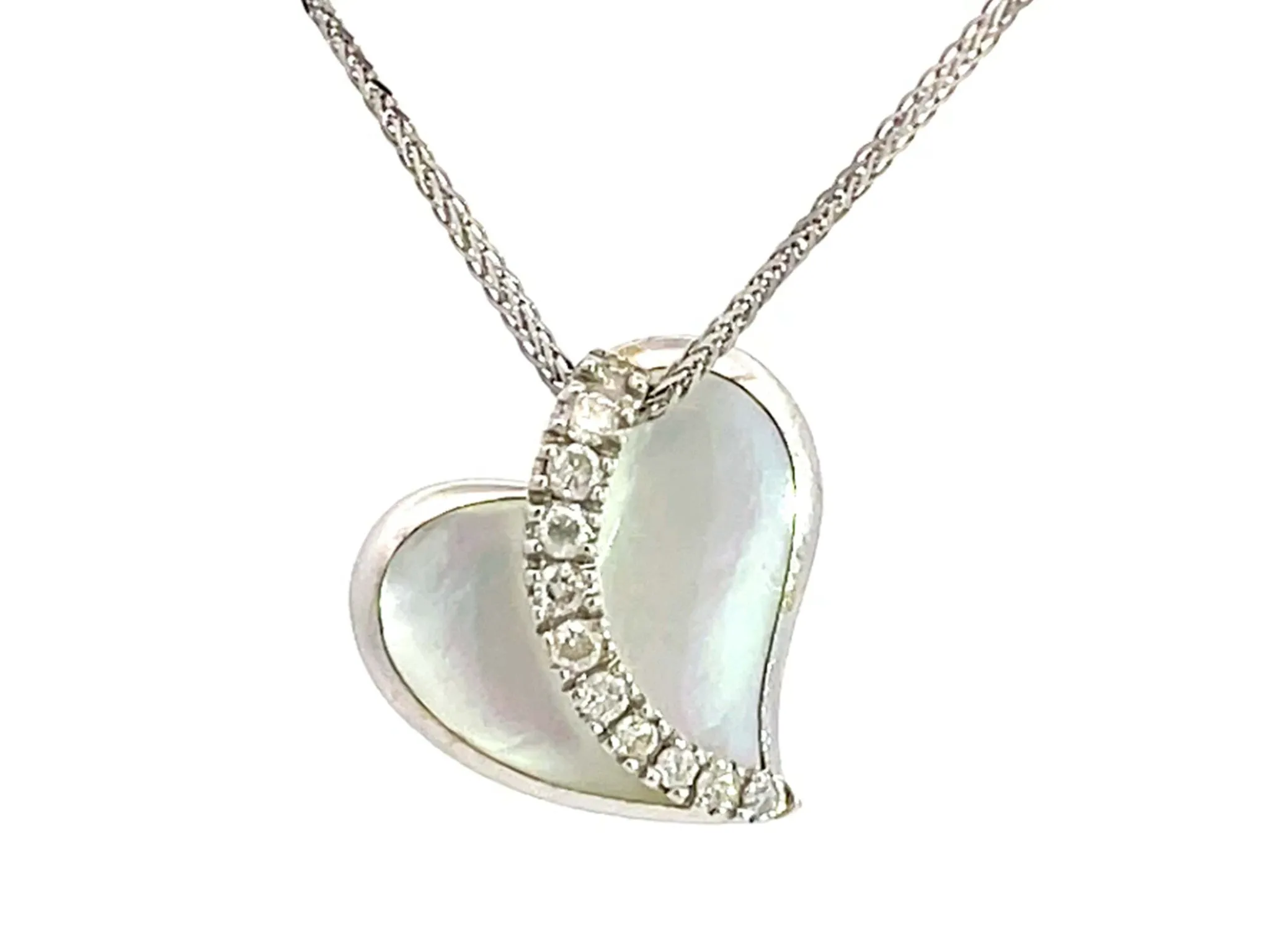 Na Hoku Diamond Heart Necklace in 14k White Gold