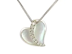 Na Hoku Diamond Heart Necklace in 14k White Gold