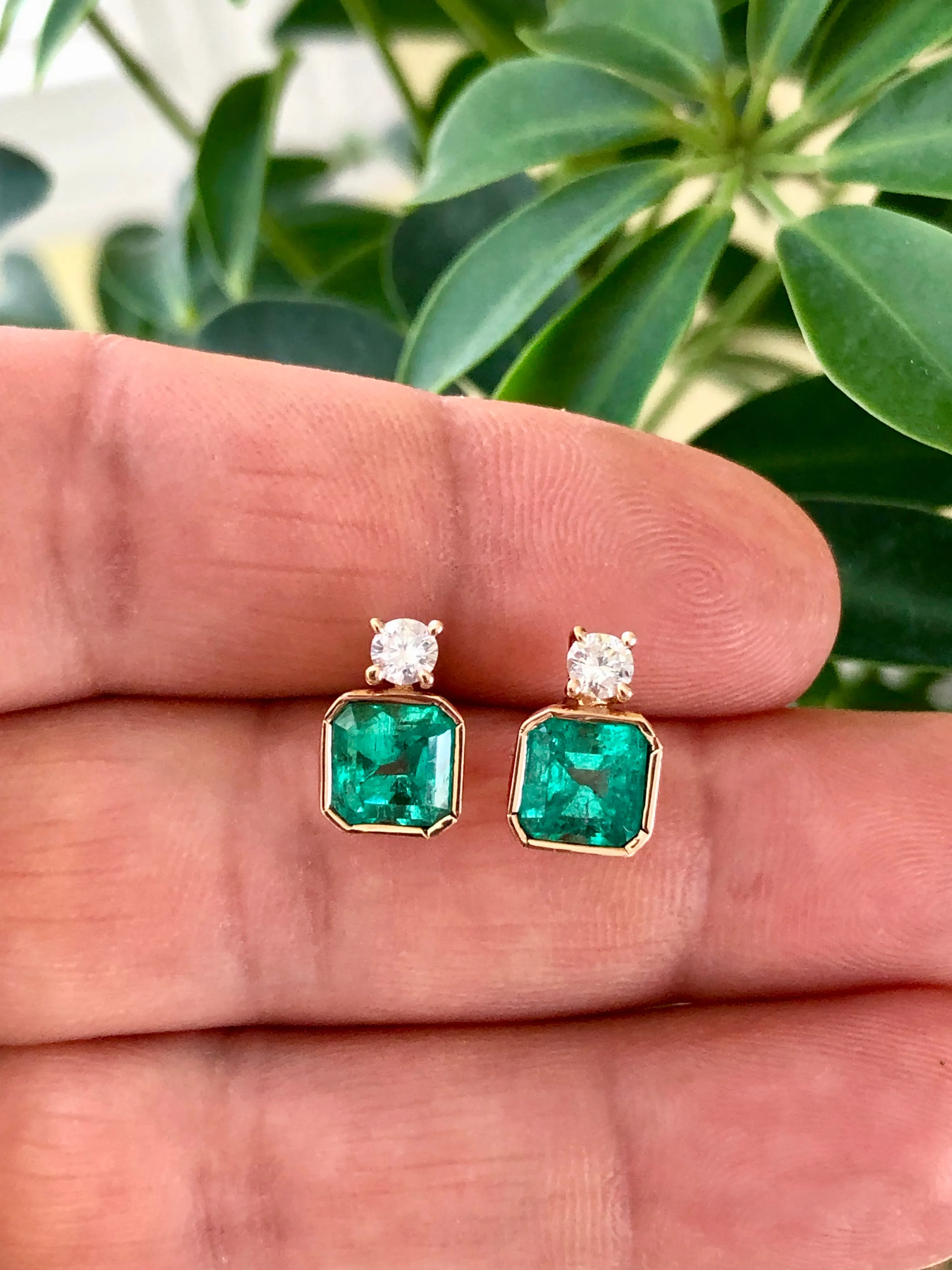 Natural Square Green Colombian Emerald Diamond Stud Earrings 18K
