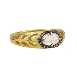 Oval Moghul Diamond & 22K Gold Hammered Cutout "Garland" Ring