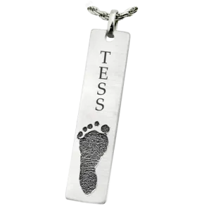 Personalized Bar Pendant Vertical Footprint