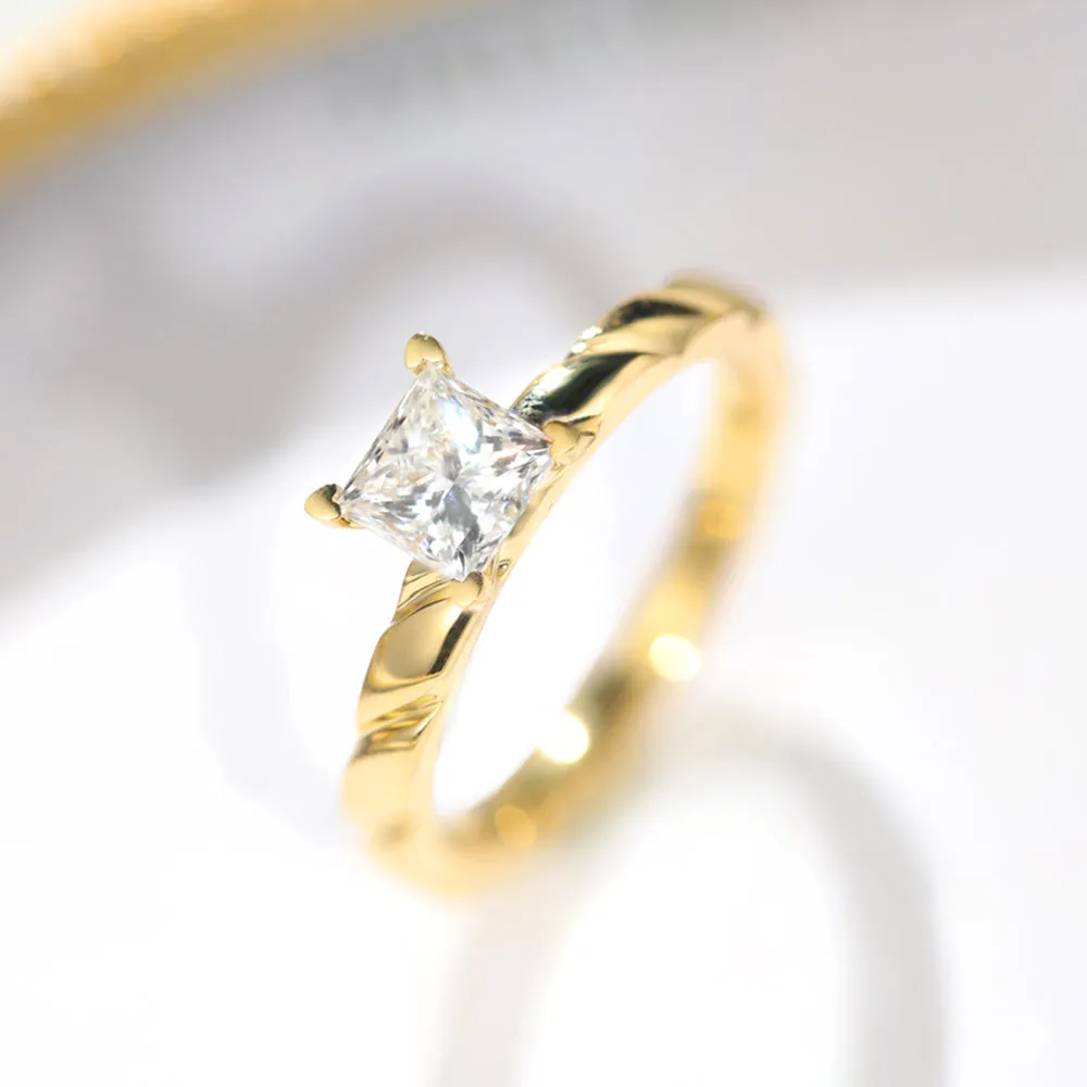 Princess Cut Lab-Grown Diamond Solitaire Engagement Ring