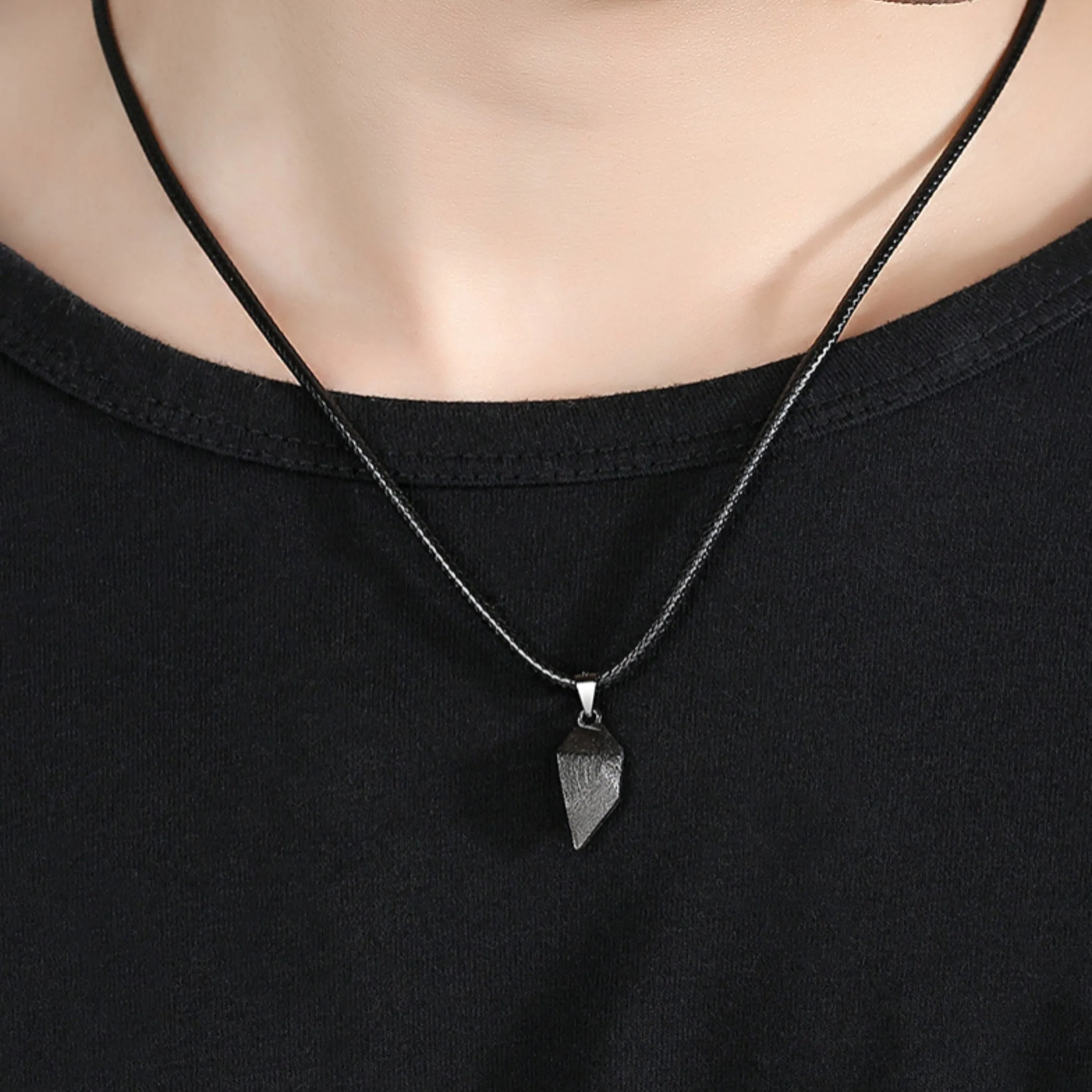 SET of 2 Geometric Heart Matching Necklaces | Magnetic