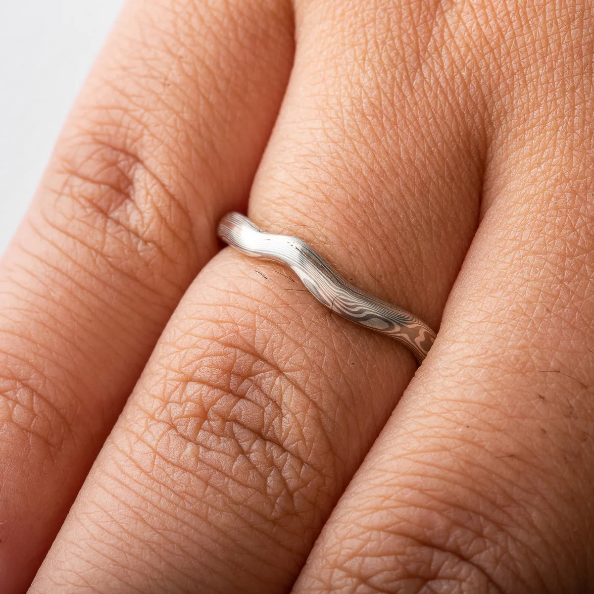 Specialized Contoured Mokume Gane Ring or Wedding Band in Twist Pattern and Ash Palette with Red Gold Stratum