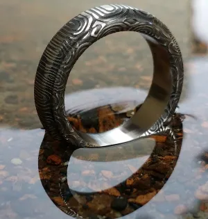Stainles Damascus "traditional -twist"   Customizable ring!