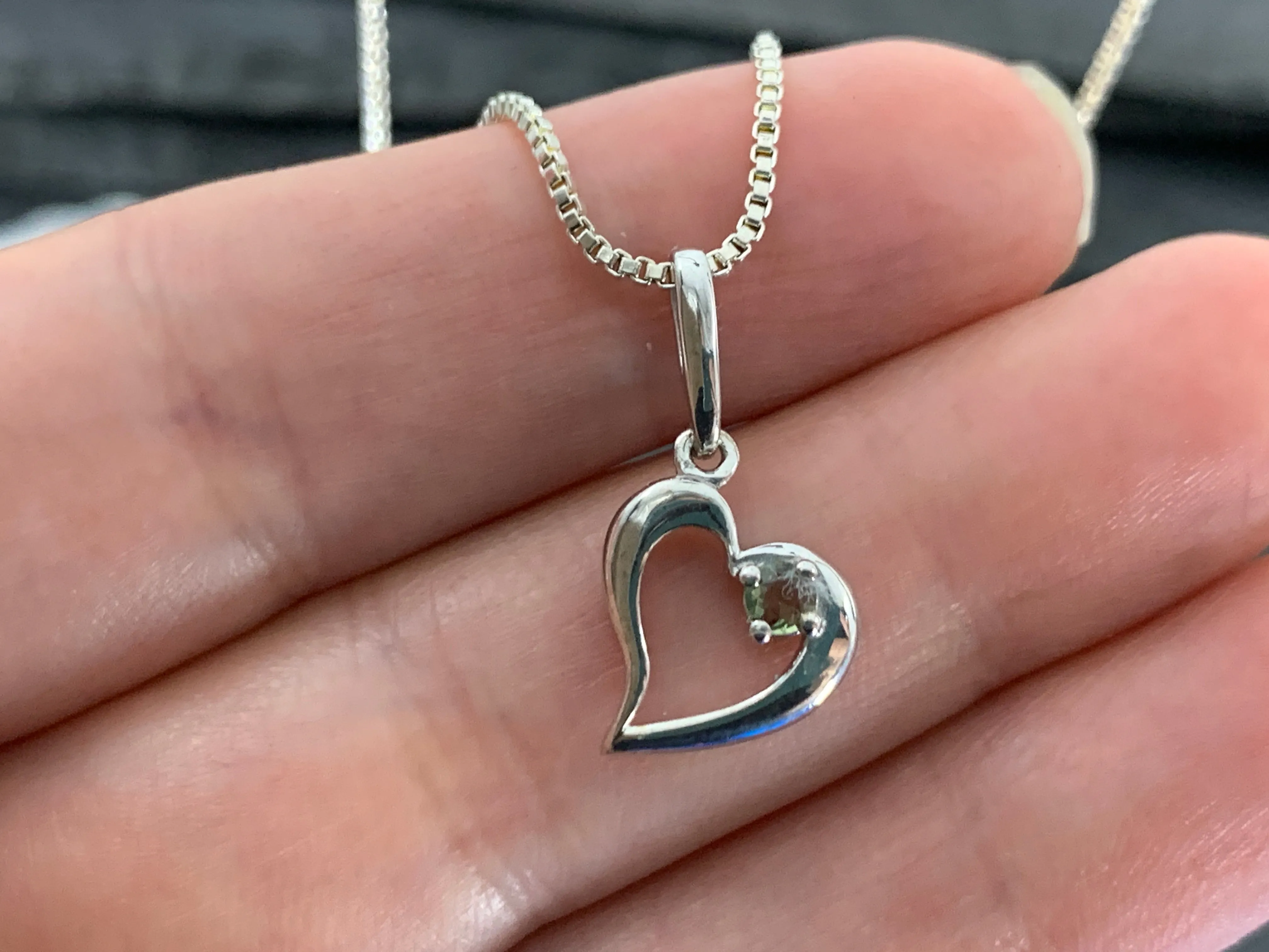 Sterling silver Heart pendant with 3mm round faceted moldavite