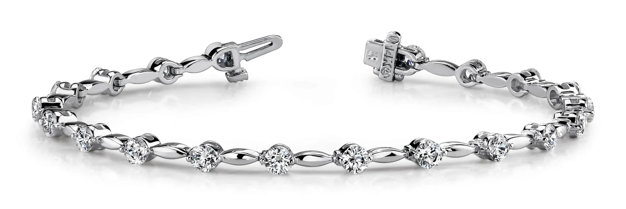 Teardrop Link Lab-Grown Diamond Bracelet with 2.07 ct.(finished) 2.8mm