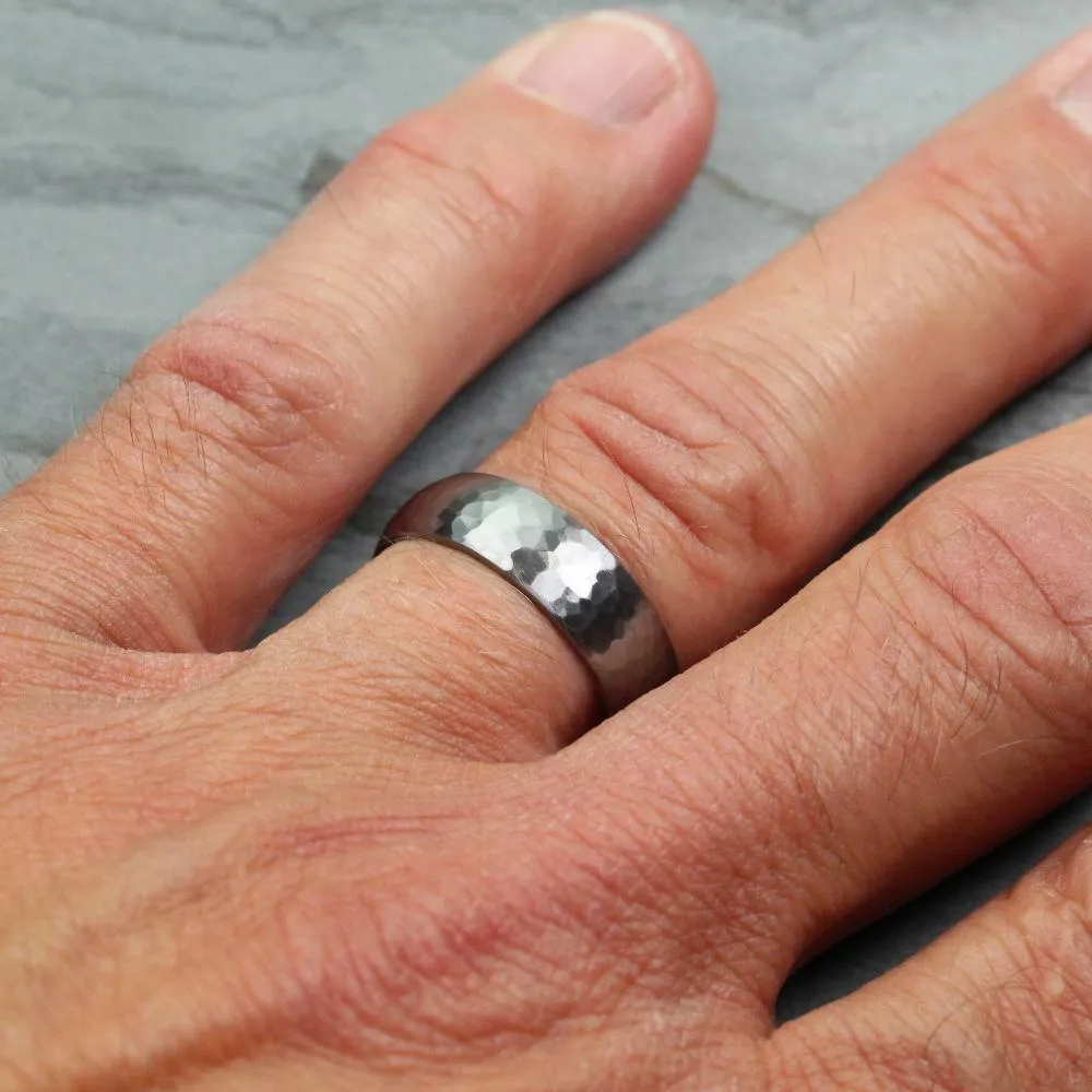 The Asgard - Hammered Tantalum Wedding Ring Band, Free engraving (5 to 6mm)
