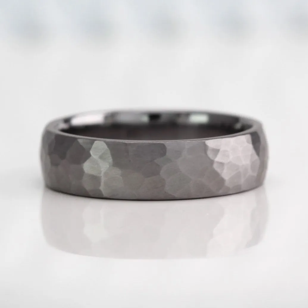 The Asgard - Hammered Tantalum Wedding Ring Band, Free engraving (5 to 6mm)