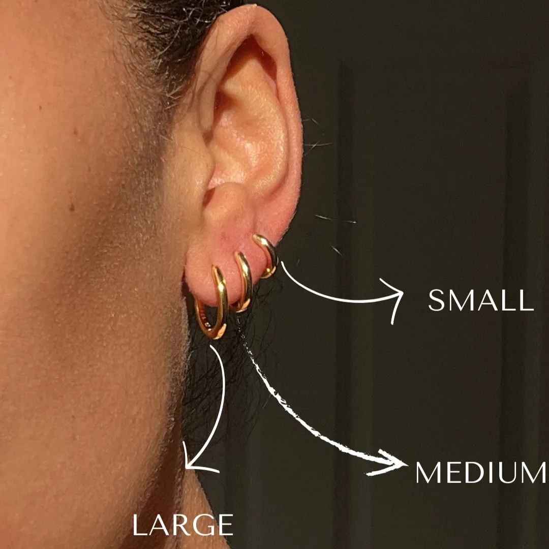 THE BASE HOOP SMALL - solid gold