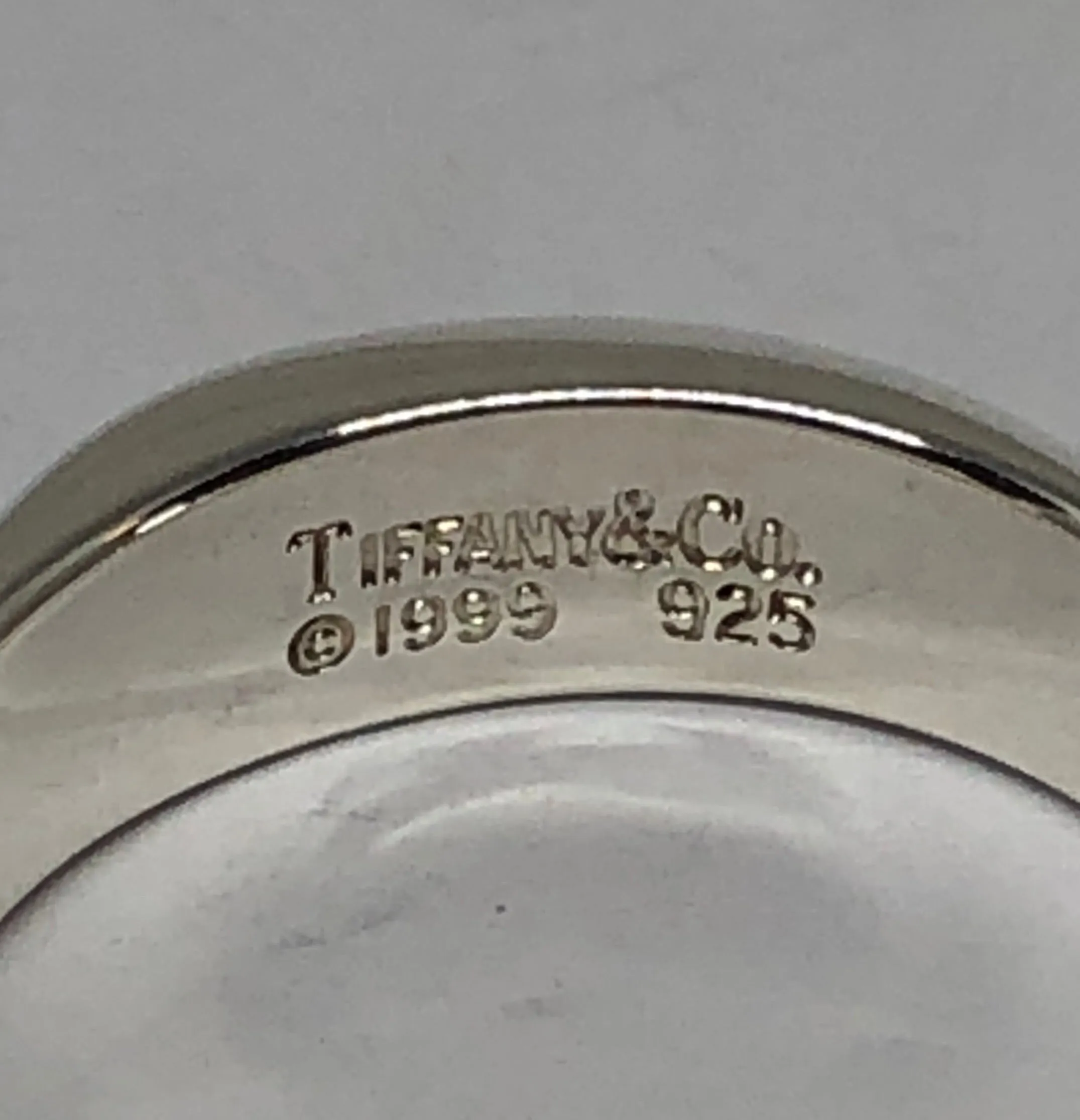 Tiffany & Co Sterling Silver 1999 Twist Dome Band Ring Size 8.25