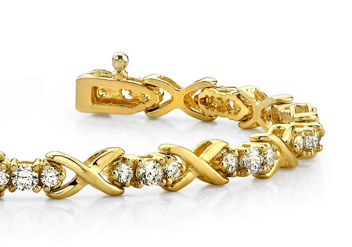 Triple Diamond X Link Diamond Bracelet with 2.47 ct.(finished) 2.2mm, 3.1mm