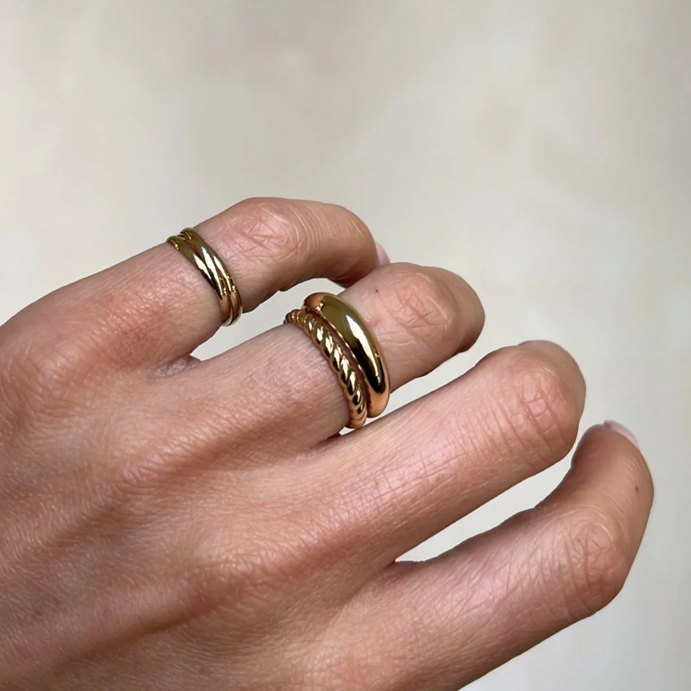 Twist Ring