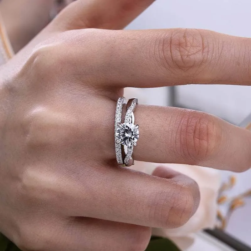 Twist White1.0ct Round Cut Wedding Set