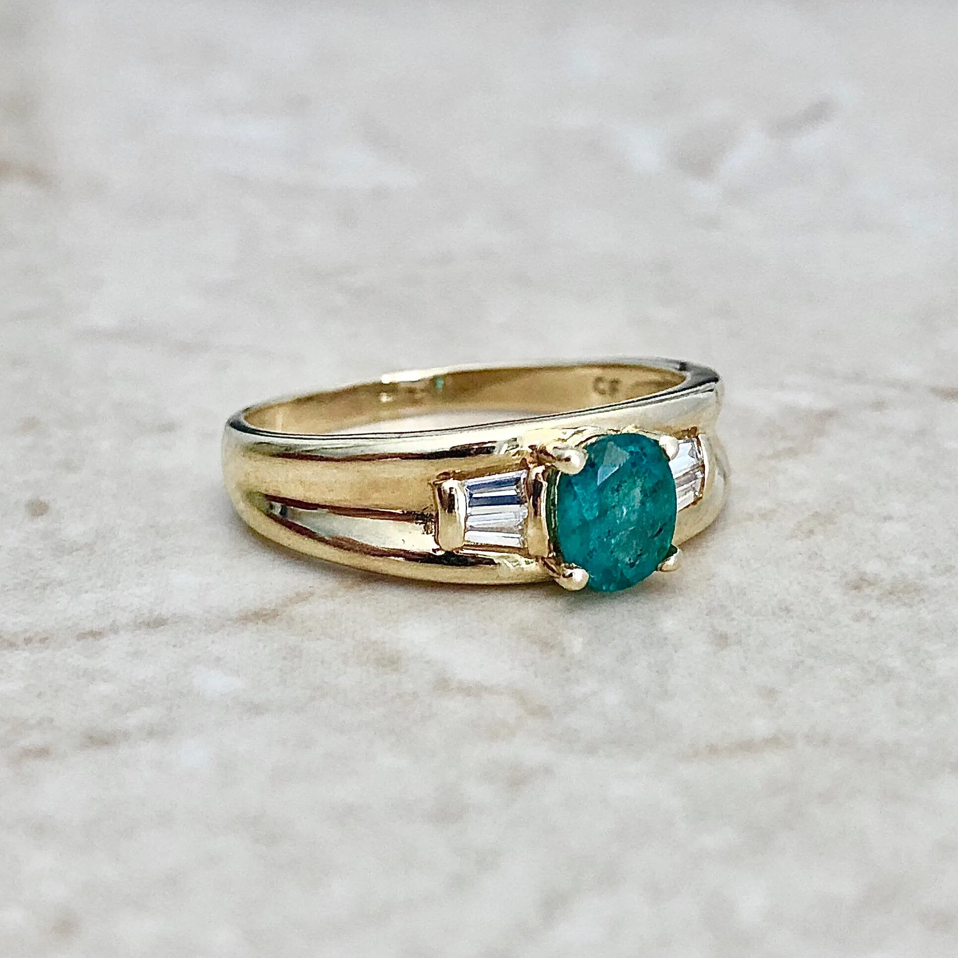 Vintage 18 Karat Yellow Gold Natural Emerald & Diamond Ring