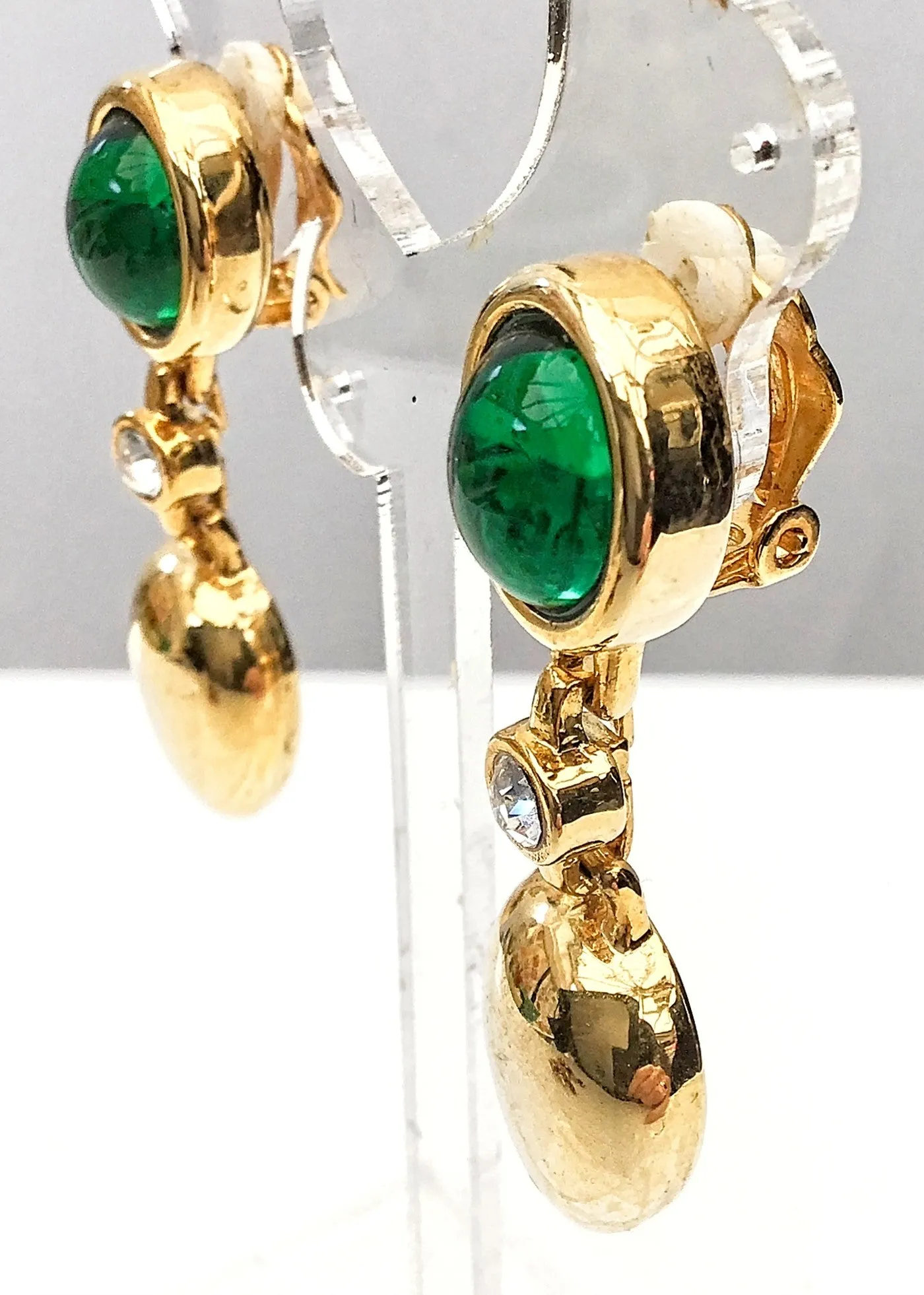 Vintage Emerald Green • Crystal Drop Dangle Earrings •Clips