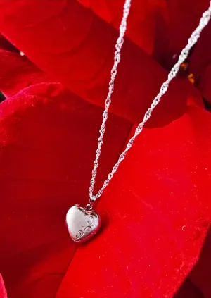 Vintage Sterling Silver Heart Locket Necklace