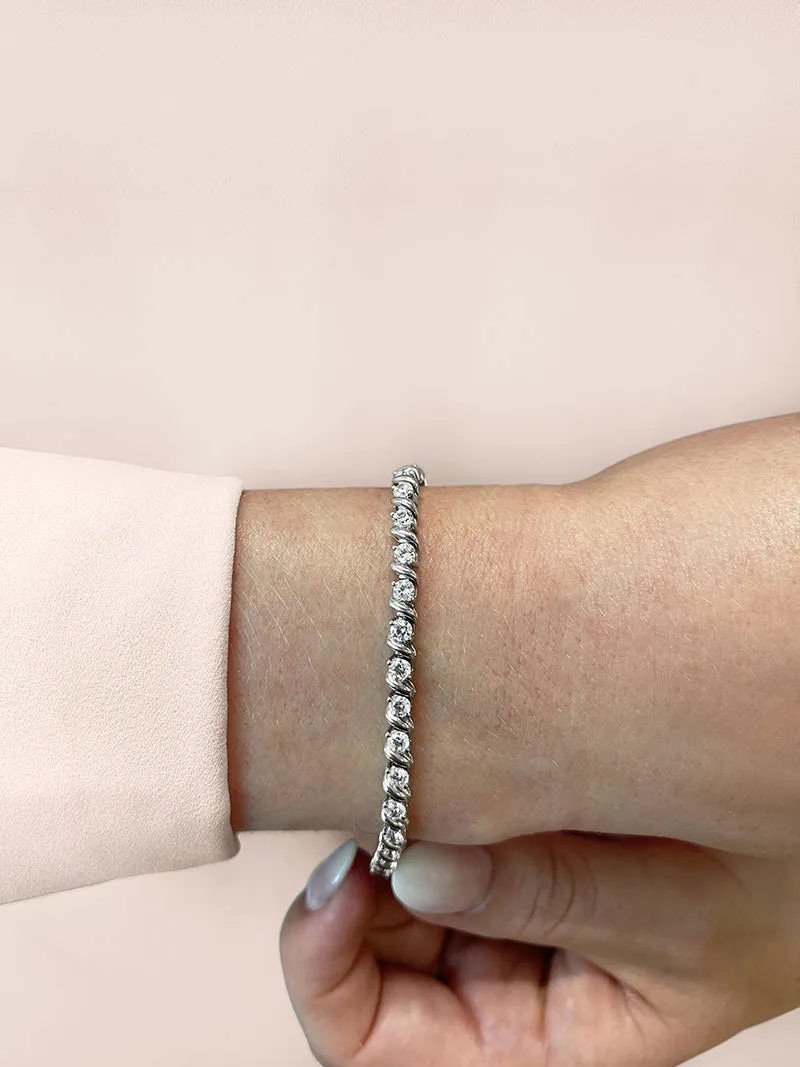 Wavy Hood Link Lab-Grown Diamond Tennis Bracelet with 3.06 ct.(finished) 2.75mm