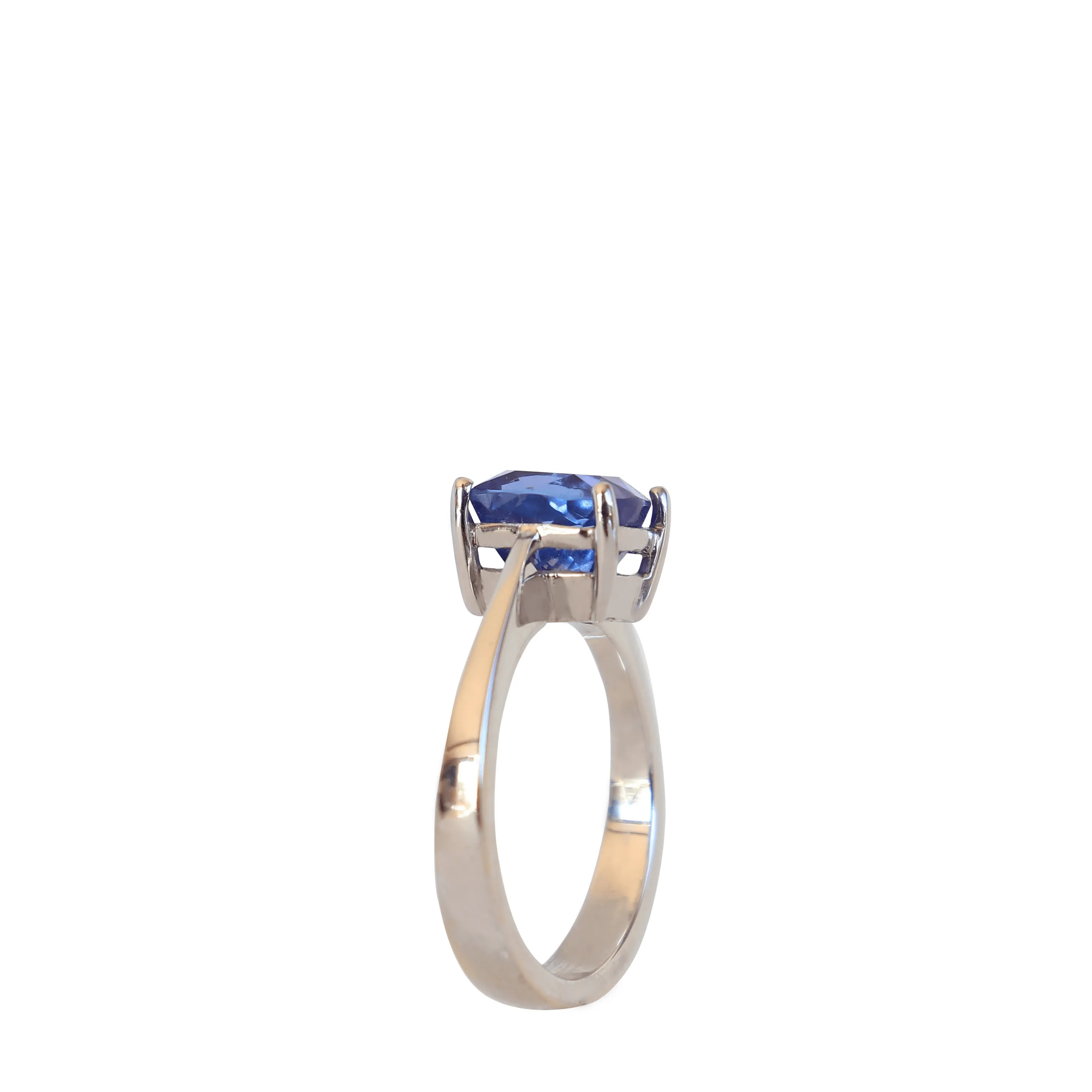 White Gold Cushion Tanzanite Four-claw Solitaire Ring